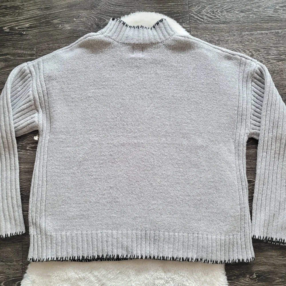 NWT Joie Supersoft Oversized Fit Sweater With A Blanket Stitch In Dove Grey Sz L - Picture 6 of 7